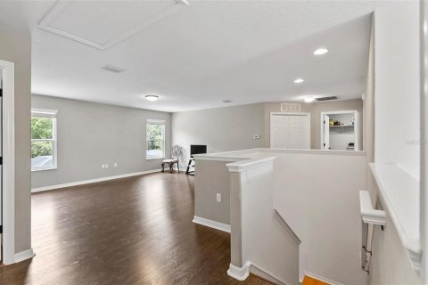 House in Palm Coast, Florida 5 bedrooms, 297.66 sq.m. № 1825367 - photo 25