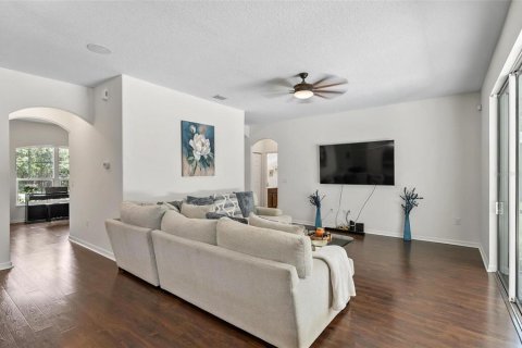 House in Palm Coast, Florida 5 bedrooms, 297.66 sq.m. № 1825367 - photo 12
