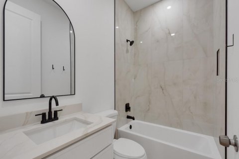 Casa en venta en Palm Bay, Florida, 4 dormitorios, 199.18 m2 № 2094085 - foto 18