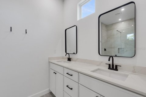 Casa en venta en Palm Bay, Florida, 4 dormitorios, 199.18 m2 № 2094085 - foto 14