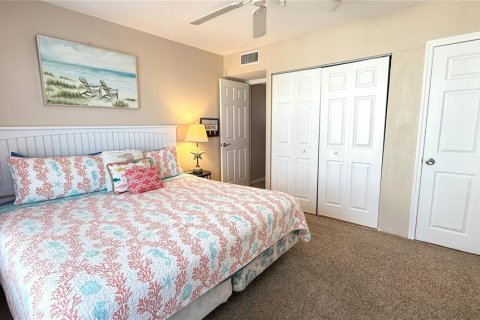 Condo in New Smyrna Beach, Florida, 2 bedrooms  № 1828427 - photo 19