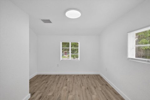 Dúplex en venta en Saint Petersburg, Florida, 2 dormitorios, 77.85 m2 № 1911691 - foto 29