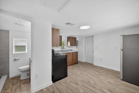 Dúplex en venta en Saint Petersburg, Florida, 2 dormitorios, 77.85 m2 № 1911691 - foto 23