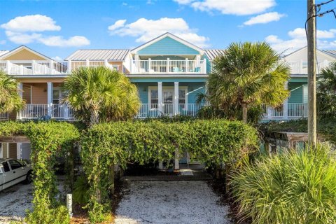 House in Panama City, Florida 3 bedrooms, 220.64 sq.m. № 1743446 - photo 1