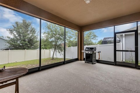 Casa en venta en Groveland, Florida, 4 dormitorios, 179.12 m2 № 2157515 - foto 29