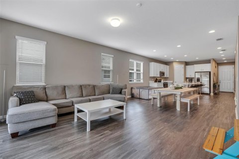 Casa en venta en Groveland, Florida, 4 dormitorios, 179.12 m2 № 2157515 - foto 15