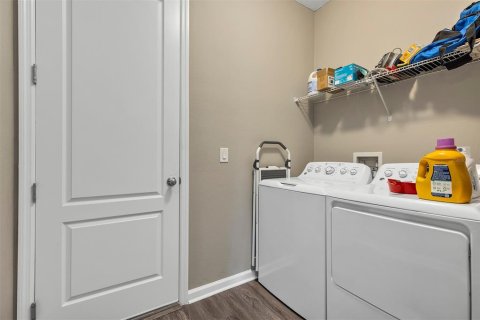 Casa en venta en Groveland, Florida, 4 dormitorios, 179.12 m2 № 2157515 - foto 27