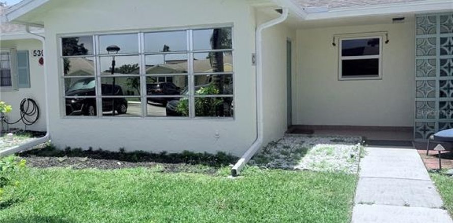 Condo in Delray Beach, Florida, 1 bedroom  № 2199042