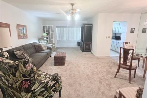 Condo in Delray Beach, Florida, 1 bedroom  № 2199042 - photo 2
