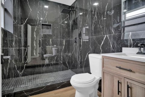 Casa en venta en Miami, Florida, 3 dormitorios, 146.51 m2 № 1462258 - foto 7