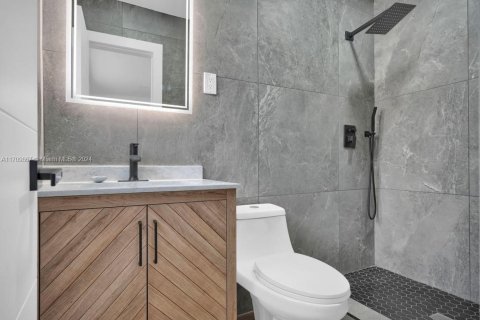 Casa en venta en Miami, Florida, 3 dormitorios, 146.51 m2 № 1462258 - foto 6