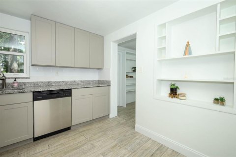 Купить виллу или дом в Дебари, Флорида 4 комнаты, 79.71м2, № 1827146 - фото 6