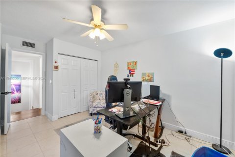 Adosado en venta en Davie, Florida, 3 dormitorios, 153.66 m2 № 2002235 - foto 22