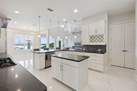 Villa ou maison à vendre à Winter Garden, Floride: 6 chambres, 475.2 m2 № 2312421 - photo 15