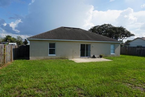 Villa ou maison à vendre à Deltona, Floride: 3 chambres, 123.56 m2 № 2149868 - photo 14