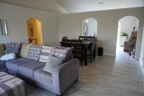 Villa ou maison à vendre à Deltona, Floride: 3 chambres, 123.56 m2 № 2149868 - photo 5