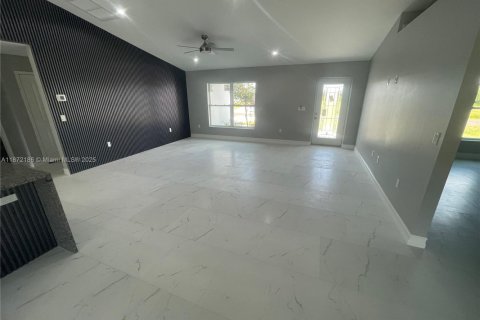 Villa ou maison à vendre à LaBelle, Floride: 3 chambres № 1979652 - photo 10