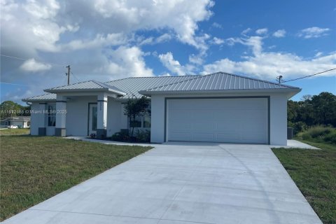 Villa ou maison à LaBelle, Floride 3 chambres № 1979652