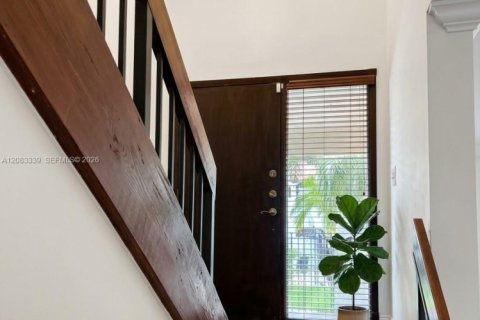 Touwnhouse à louer à Miami, Floride: 3 chambres, 152.36 m2 № 2363794 - photo 8