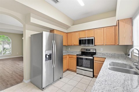 House in Riverview, Florida 3 bedrooms, 225.75 sq.m. № 2199295 - photo 22
