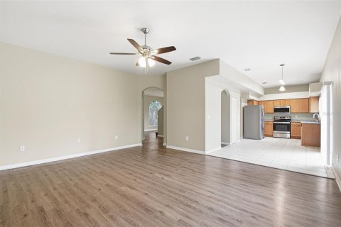House in Riverview, Florida 3 bedrooms, 225.75 sq.m. № 2199295 - photo 17