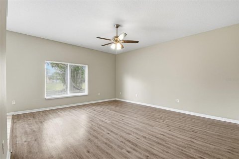 House in Riverview, Florida 3 bedrooms, 225.75 sq.m. № 2199295 - photo 13