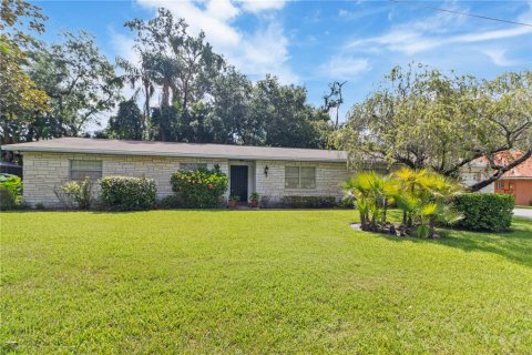 Villa ou maison à vendre à Lutz, Floride: 3 chambres, 163.97 m2 № 1809994 - photo 1