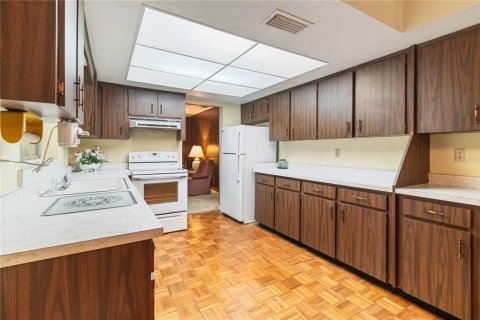 Villa ou maison à vendre à Lutz, Floride: 3 chambres, 163.97 m2 № 1809994 - photo 15