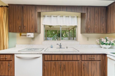 Villa ou maison à vendre à Lutz, Floride: 3 chambres, 163.97 m2 № 1809994 - photo 16