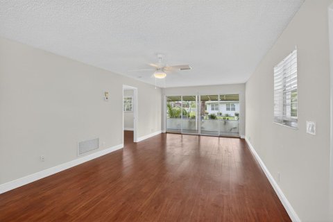 Condominio en venta en Delray Beach, Florida, 2 dormitorios, 106.84 m2 № 2245389 - foto 10