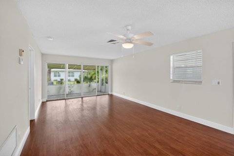 Condominio en venta en Delray Beach, Florida, 2 dormitorios, 106.84 m2 № 2245389 - foto 11