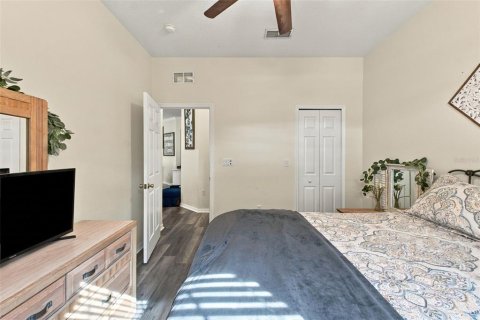 Casa en venta en Spring Hill, Florida, 4 dormitorios, 208.66 m2 № 2386320 - foto 23
