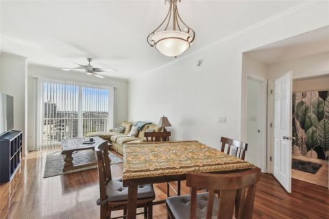 Condo in Tampa, Florida, 2 bedrooms  № 1732887 - photo 18