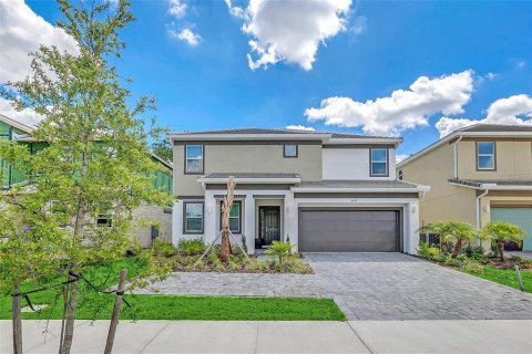 House in Kissimmee, Florida 8 bedrooms, 301.75 sq.m. № 2214383