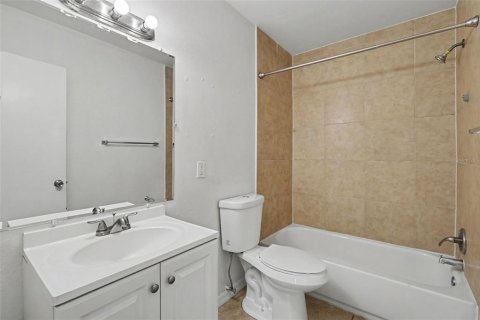 Villa ou maison à vendre à Saint Petersburg, Floride: 4 chambres, 120.4 m2 № 2303076 - photo 12