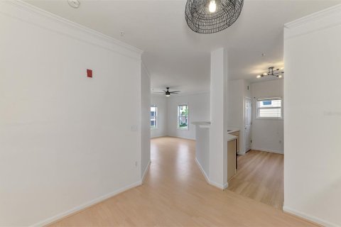 Condo in Bradenton, Florida, 1 bedroom  № 2226397 - photo 27