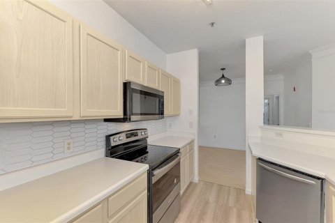 Condo in Bradenton, Florida, 1 bedroom  № 2226397 - photo 22