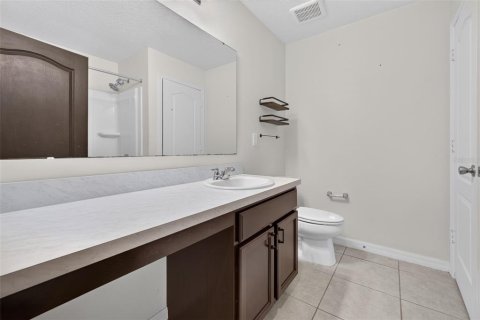 House in TIVOLI RESERVE in Davenport, Florida 4 bedrooms, 161.74 sq.m. № 2277773 - photo 30