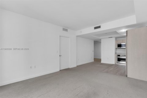 Copropriété à vendre à Miami, Floride: 1 chambre, 78.32 m2 № 2079487 - photo 5
