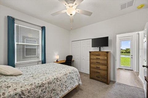 Casa en venta en Tampa, Florida, 5 dormitorios, 331.29 m2 № 1831164 - foto 17