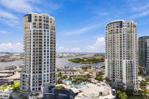 Copropriété à vendre à Tampa, Floride: 2 chambres, 128.02 m2 № 2390750 - photo 25