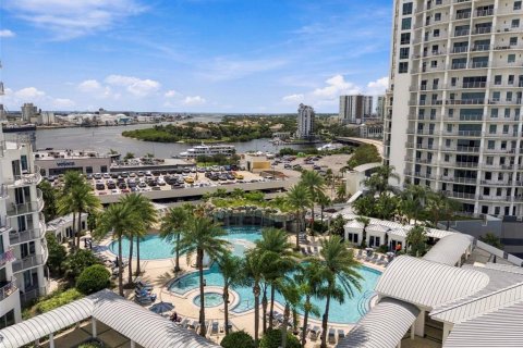 Copropriété à vendre à Tampa, Floride: 2 chambres, 128.02 m2 № 2390750 - photo 27