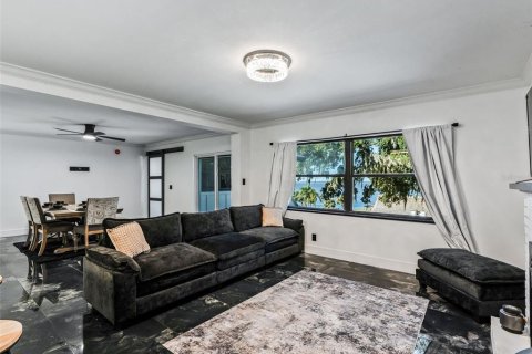 Villa ou maison à vendre à Ocklawaha, Floride: 3 chambres, 135.92 m2 № 2432787 - photo 13