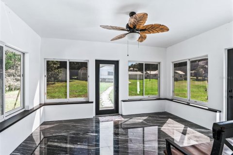 Villa ou maison à vendre à Ocklawaha, Floride: 3 chambres, 135.92 m2 № 2432787 - photo 21