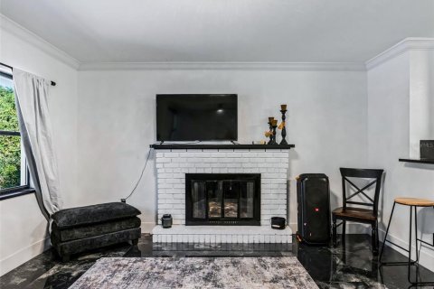 Villa ou maison à vendre à Ocklawaha, Floride: 3 chambres, 135.92 m2 № 2432787 - photo 12