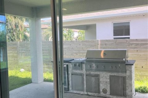 Casa en venta en Orlando, Florida, 4 dormitorios, 195.93 m2 № 1743407 - foto 8