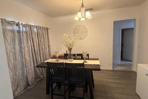 Villa ou maison à vendre à Ocoee, Floride: 4 chambres, 228.54 m2 № 2108810 - photo 16