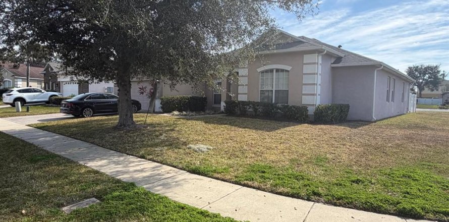 Villa ou maison à Ocoee, Floride 4 chambres, 228.54 m2 № 2108810