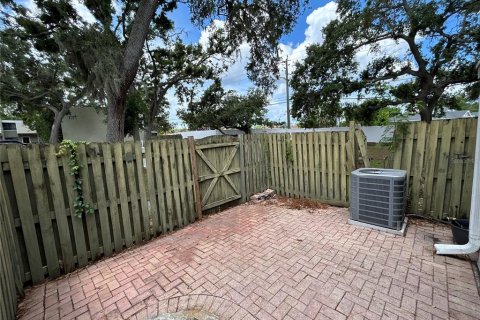 Adosado en alquiler en Bradenton, Florida, 2 dormitorios, 99.41 m2 № 1769371 - foto 14