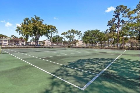 Condo in Coral Springs, Florida, 2 bedrooms  № 2006058 - photo 15